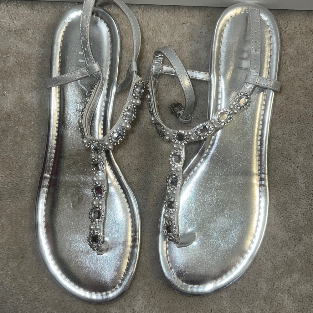 Unisa Jeweled and Beaded Silver Sandals Size 8 1/2